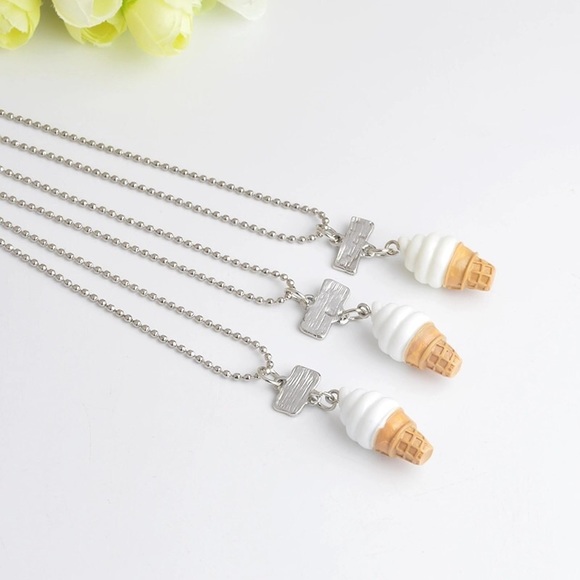 Ice Cream Set - Picture 3 of 3